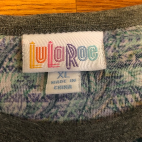 Lularoe XL Randy Top - Picture 4 of 4